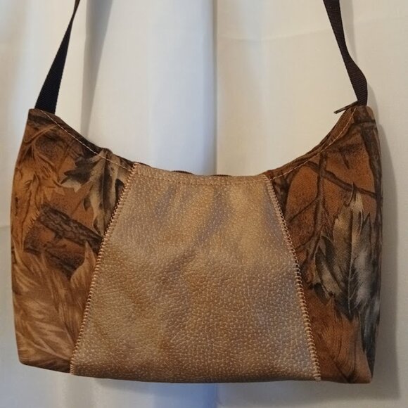 New Canvas Vinyl Camo Top handle Shoulder Bag Purse Brown Crescent Baguette - Picture 3 of 10
